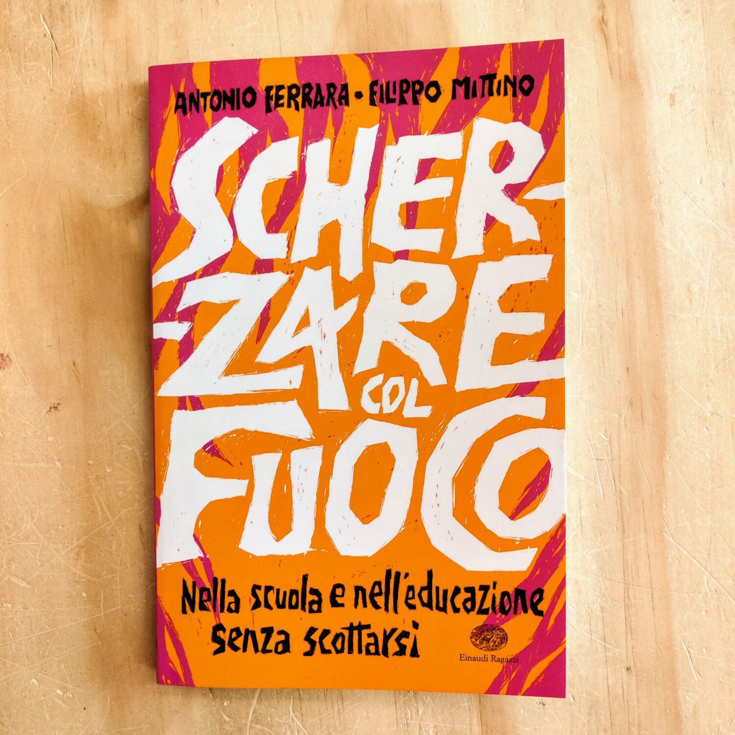Scherzare_col_fuoco1