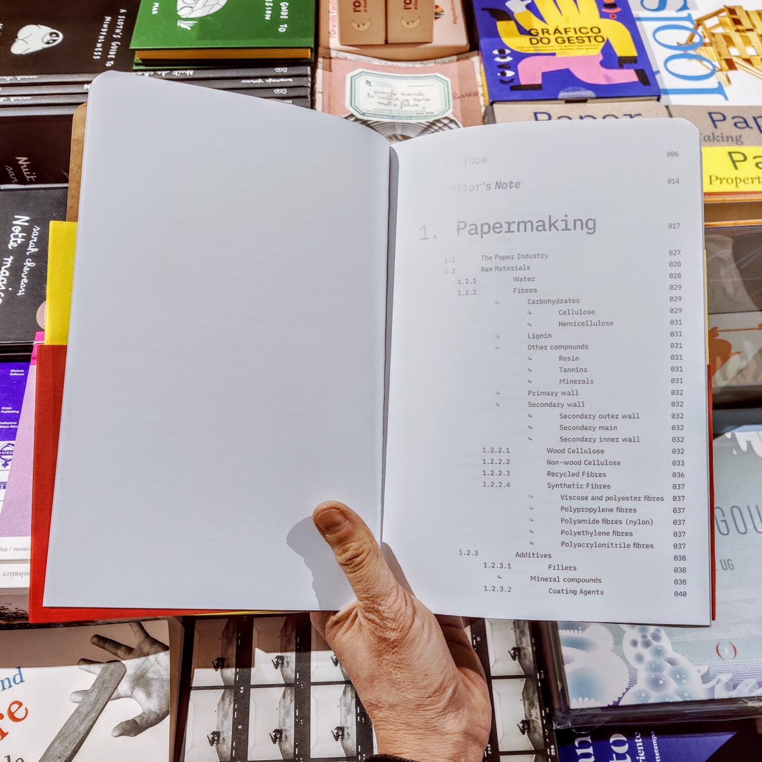 Paper, paper, paper2.jpg